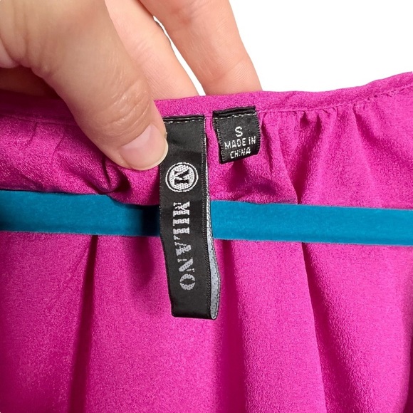 Milano Fuchsia Ruffle Front Smocked Hem Sleeveless Blouse - Picture 4 of 9